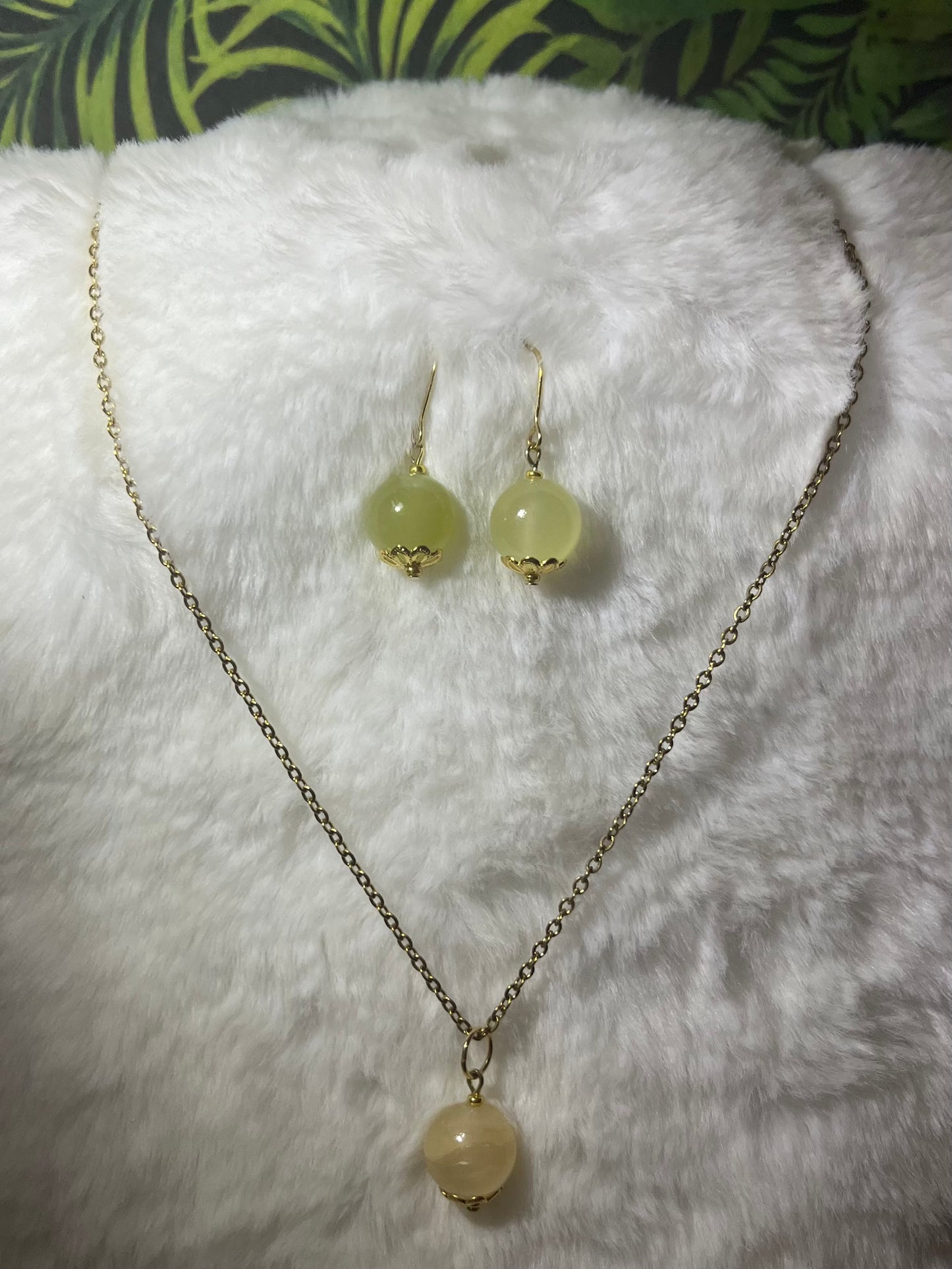 Jade set