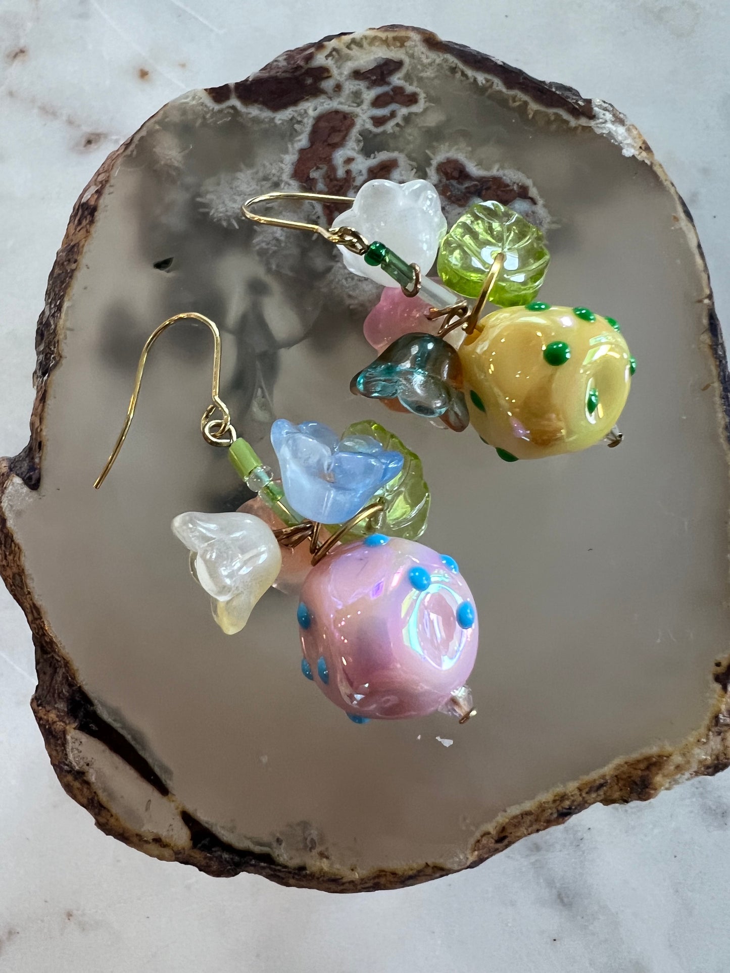 Afrutado y lleno de color: rosa y amarillo