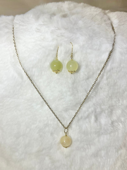 Jade set