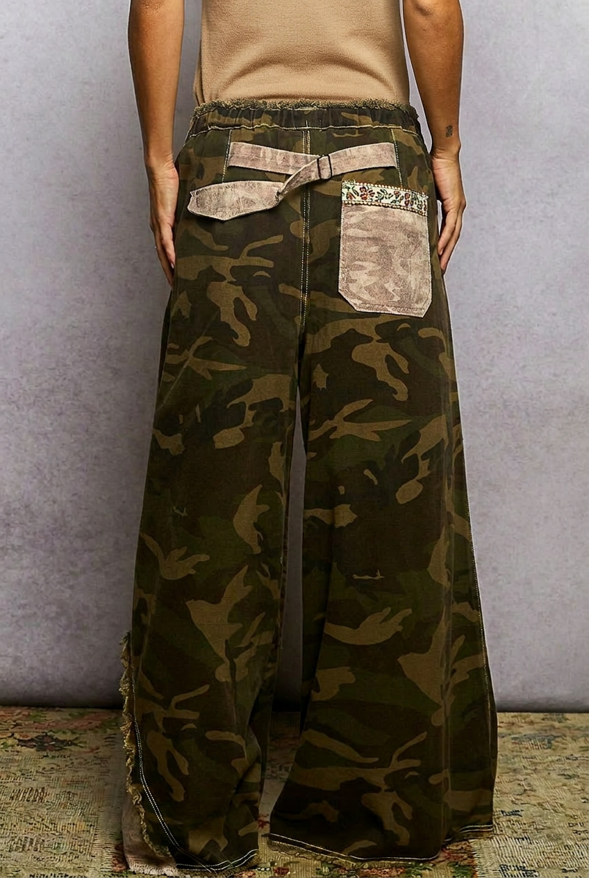 Camo-Glammo Pant